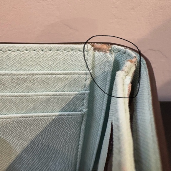 Kate Spade Mint Green Card Holder - Picture 7 of 7